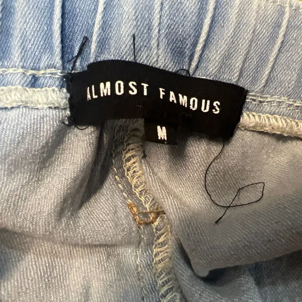 Almost Famous Cargo jeans - Image 3