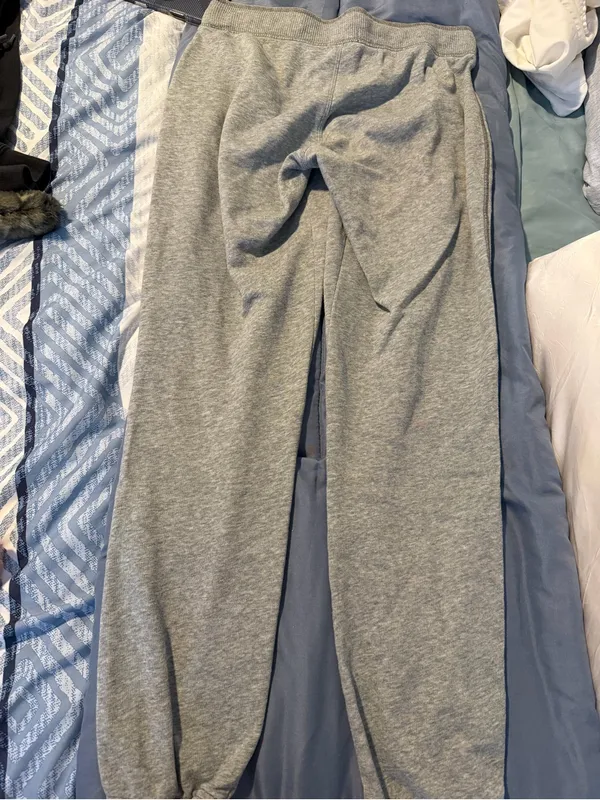 Old Navy Heather Gray Drawstring Sweatpants - Image 3