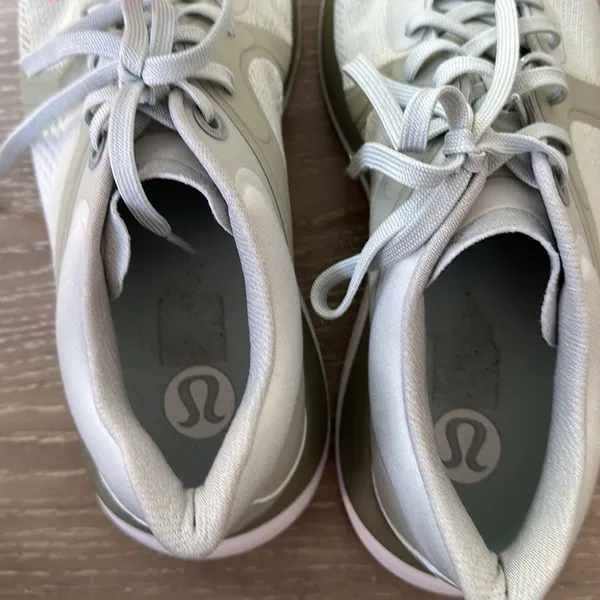 Lululemon Chargefeel Low Womens Workout Shoe - Image 5