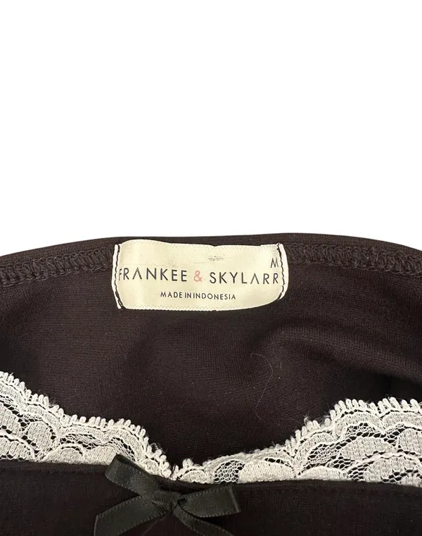 FRANKEE & SKYLARR Lace Trim Top - Image 3
