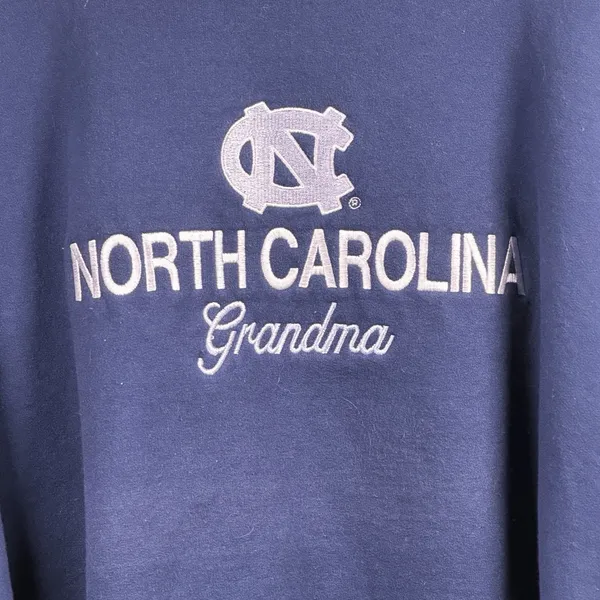 Hanes Vintage UNC Tar Heels Grandma Sweatshirt Women's 2XL Blue Crewneck - Image 2