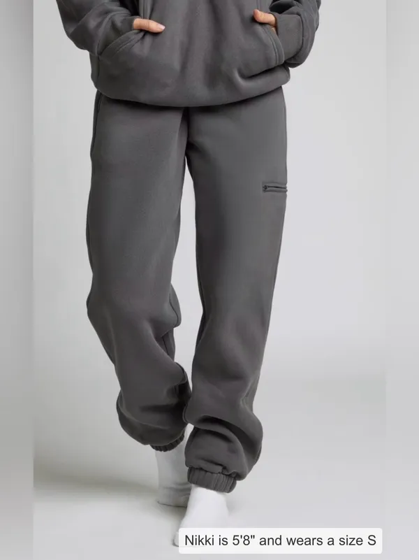Comfrt NWOT Airplane Mode Travel Sweatpants Steel Grey Size S Unisex - Image 6