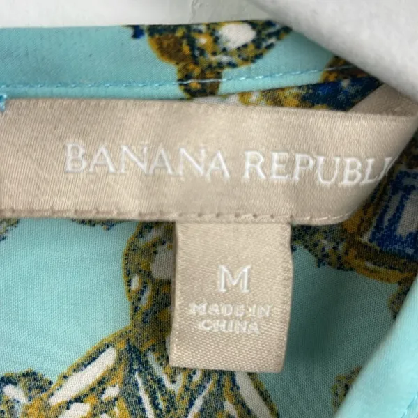 Banana Republic Multicolored Jewel Print Short Sleeve size Medium - Image 5