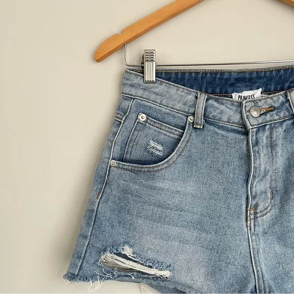 Princess Polly Feels Like Summer Denim Shorts Size 4 - Image 5