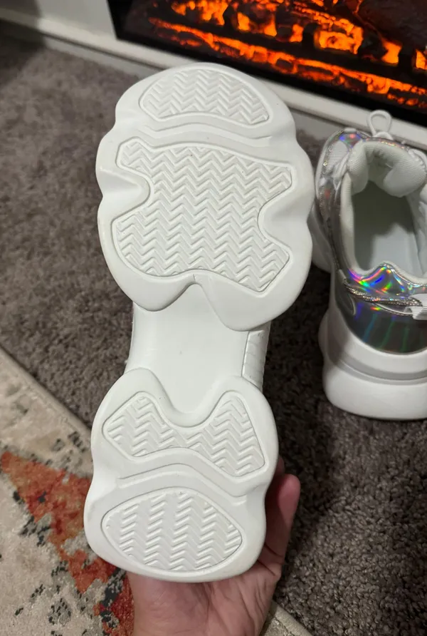 Max Rave Holographic rave sneakers - Image 5