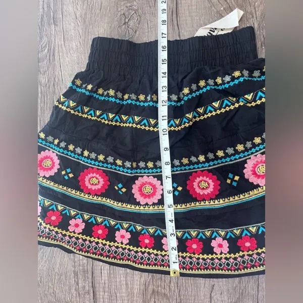 Savannah Jane‎ Mary Tiered Embroidered Skirt size small - Image 6