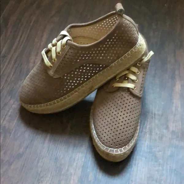 Catherine Malandrino Tan Laser Cut Leather Jute Platform Espadrille Sneakers 9 - Image 2