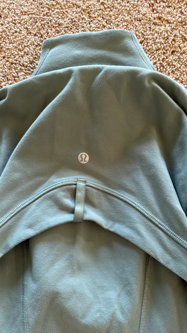Lululemon Define Jacket Nulu size 2 - Image 3