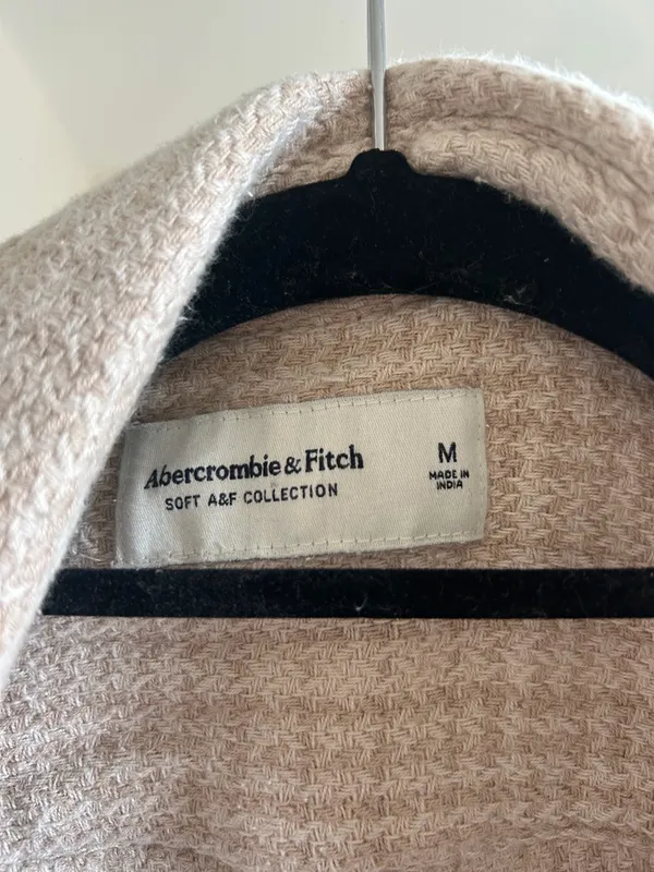 Men’s Abercrombie Jacket - Image 3