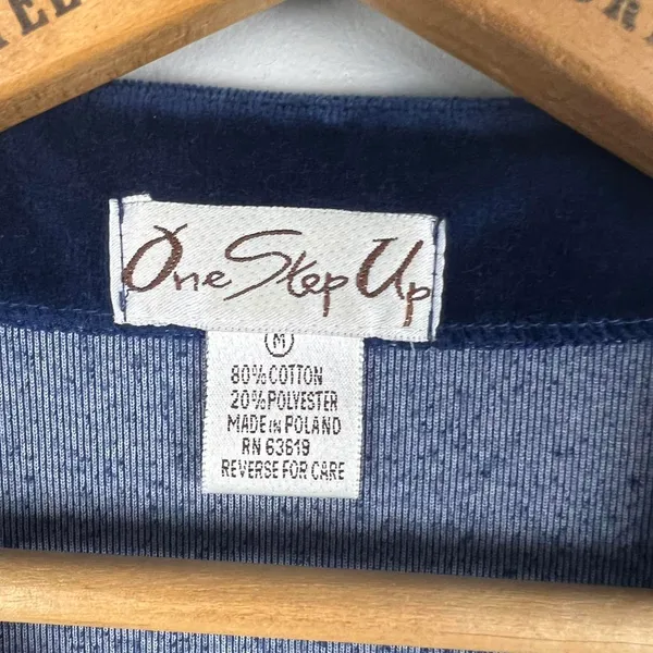 Vintage One Step Up pullover Size M - Image 3