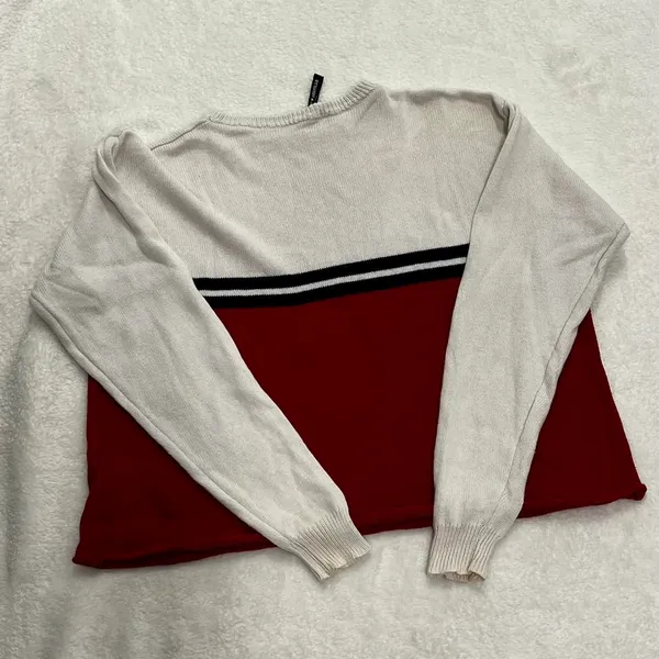 Brandy-melville Women's Red and White Jumper - Image 5