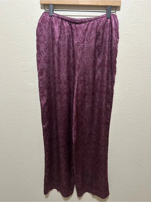 Victoria’s Secret Satin Pajama Set Purple Leopard Print Lace Trim Size Medium - Image 5