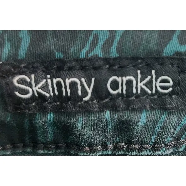 Needle in Cloth Leopard Print High‎ Rise Skinny Jeans Black Animal Print - Image 5