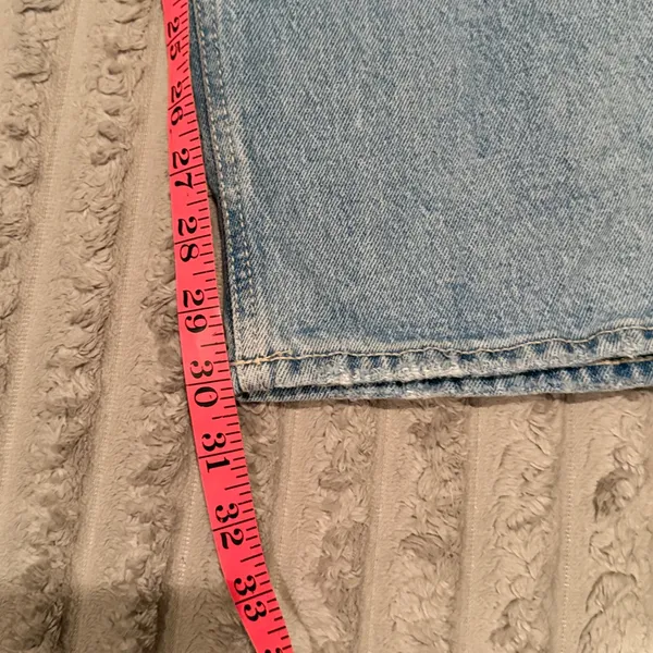 Old Navy Slouchy Straight Leg Jeans Womens 10 Light Wash Mid Rise Button Fly - Image 7