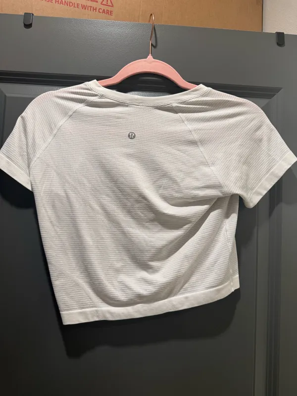 Lululemon Swiftly Tech 2.0 Cropped - Image 3