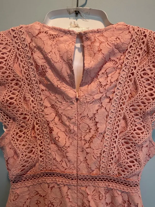 Baltic Born Nessa Lace Blush Midi Dress size Small New With Tags - Image 8