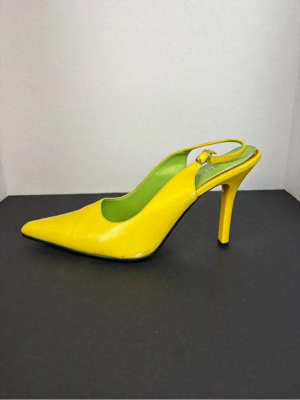 Rouge! Yellow Pointed - Image 4