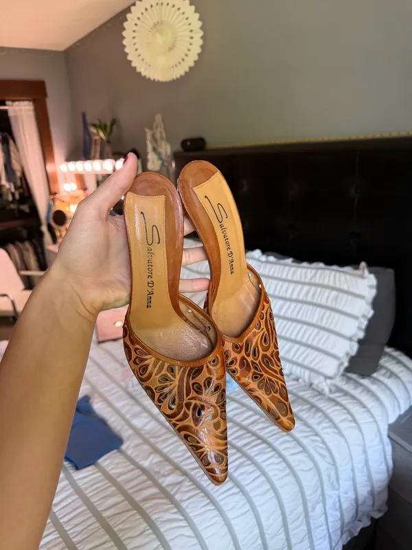 Vintage Salvatore D’Anna Heels Brown Size 7 - Image 5