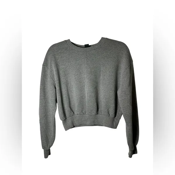 Wild Fable‎ Gray Cropped Crewneck Sweatshirt Women’s Medium Fleece Pullover - Image 2
