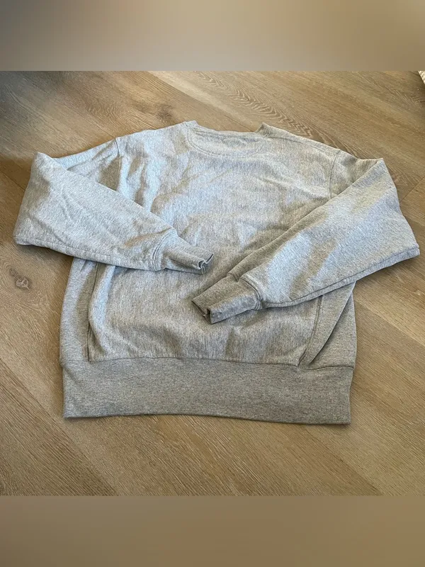 WI Badgers Crew Neck Gray - Image 4