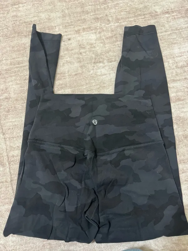 Lululemon Align Pant 25" size 4 - Image 3