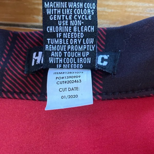 Hot Topic Red & Black Plaid Skater Skirt with Front O-Ring Zip and Pockets M - Image 4