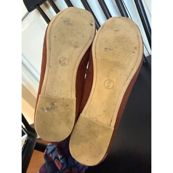 A New Day espresso brown Jackie faux suede flats size 6 - Image 6