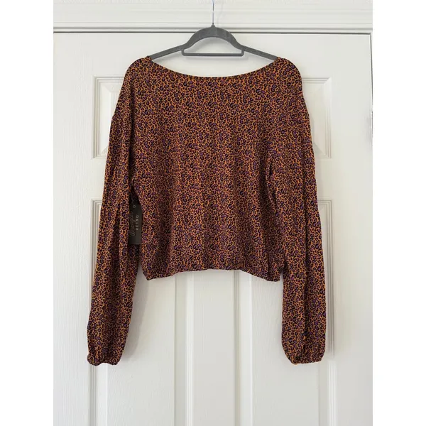 NWT Wrangler Retro Wrap Top Blouse size medium - Image 2