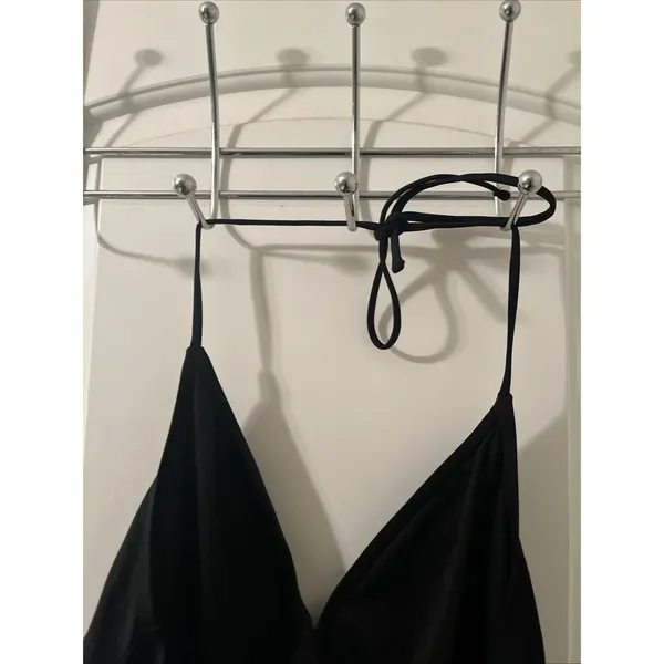 Women's Size 1XL Black Swim Top Tie Back Spaghetti Straps - Image 8