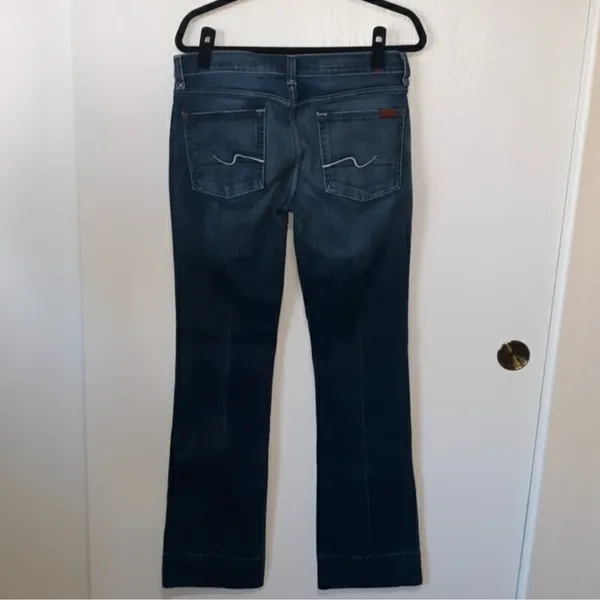 7 For All Mankind Jeana Bootcut Size 31 - Image 11