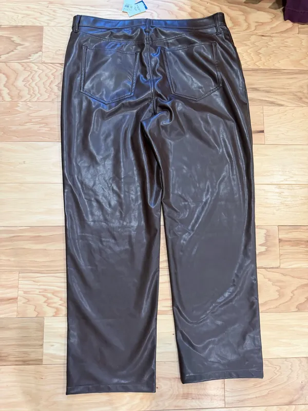Abercrombie Curve Love Vegan Leather 90s Relaxed Pants Brown 34R NWT High Rise - Image 9