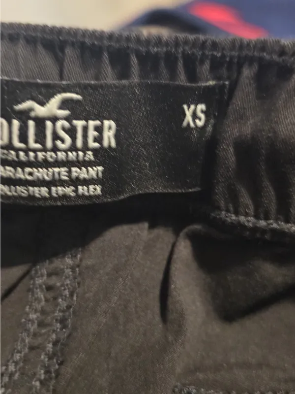 Hollister Wide-Leg Black Cargo Pants - Image 11