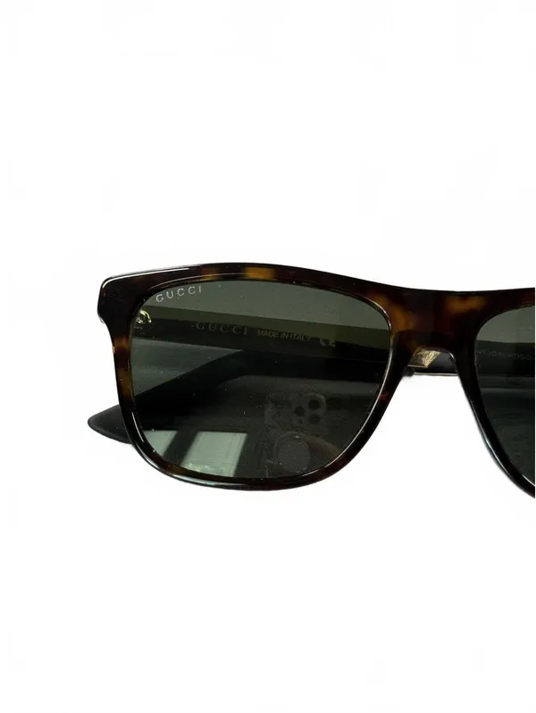 Gucci | 57-17-145 | GG0687S Women's Sunglasses - Image 2