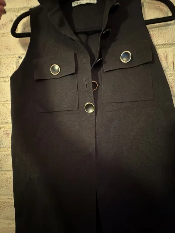 Zara Black Sleeveless Button-Up Vest Tunic with Pocket Details Size S - Image 3