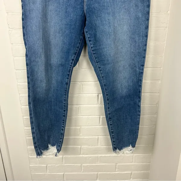 J Brand Alana High Rise Cropped Distressed Skinny Jeans Size 34 - Image 8