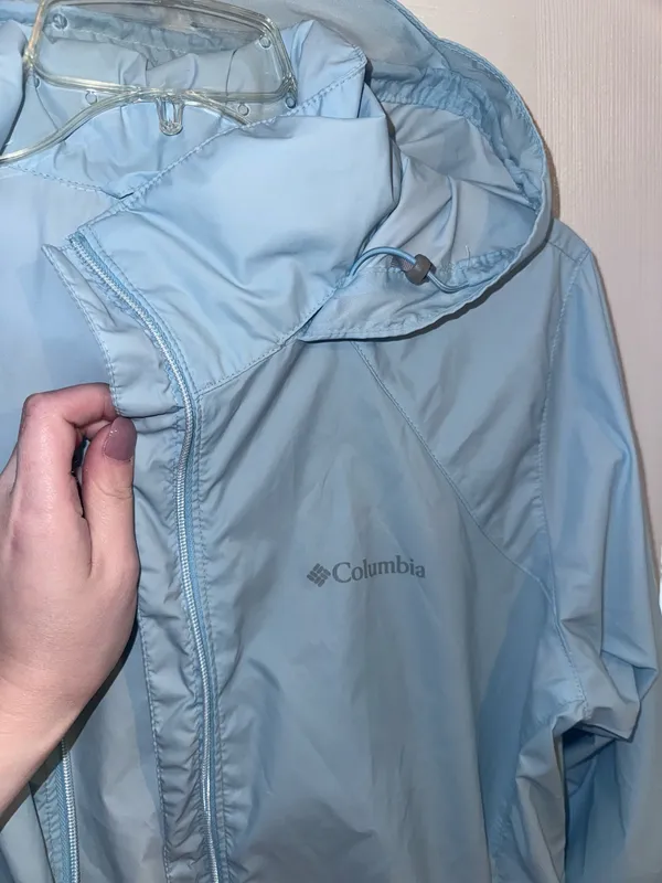 Columbia Light Blue Windbreaker Hooded Jacket - Image 2