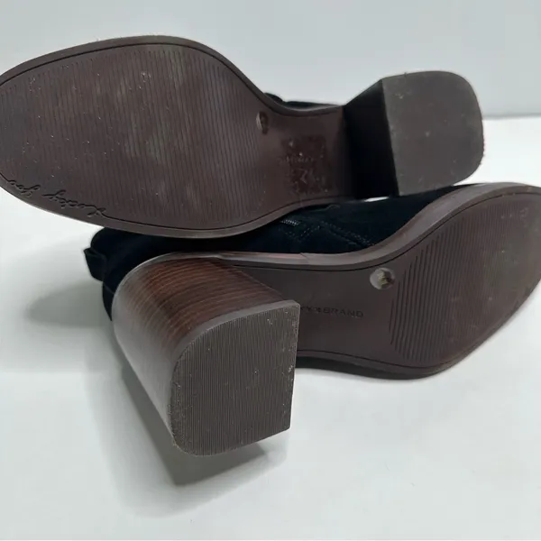 Lucky Brand Sifon Black Suede Block Heel Ankle Boot Size 8 - Image 9