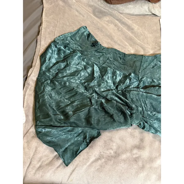 NWT Lulus Size Medium Let Me Entertain You Dark Green Satin‎ Wide-Leg Jumpsuit - Image 11