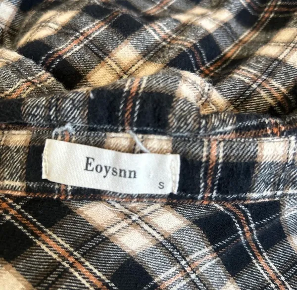 Black and cream plaid button-up flannel shirt - Image 4