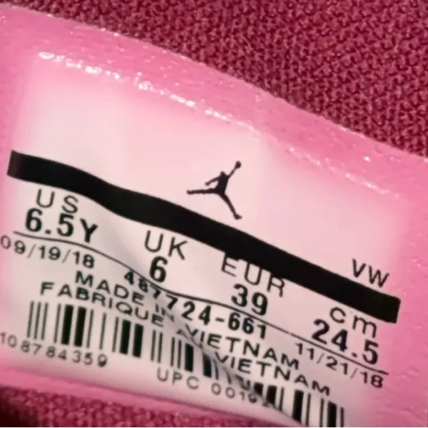 Jordan Retro 4 Valentine’s Day - Image 5
