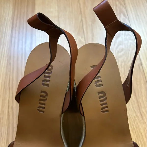 MIU MIU Brown Leather Platform Open Toe Weave Shoes Size Euro 40 - Image 9