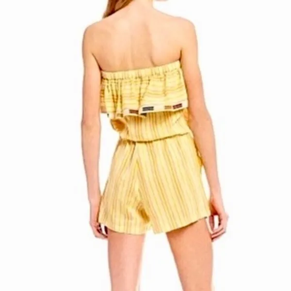 NWT!! KOPAL Rinku Romper Embroidered Ruffle Off‎ Shoulder Vacation Boho Small - Image 8