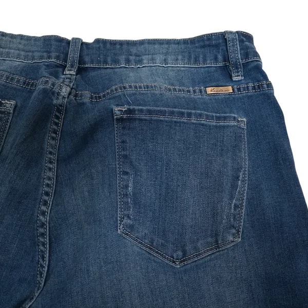KanCan Women's 2XL Girlfriend Relaxed Skinny Jean - Image 7