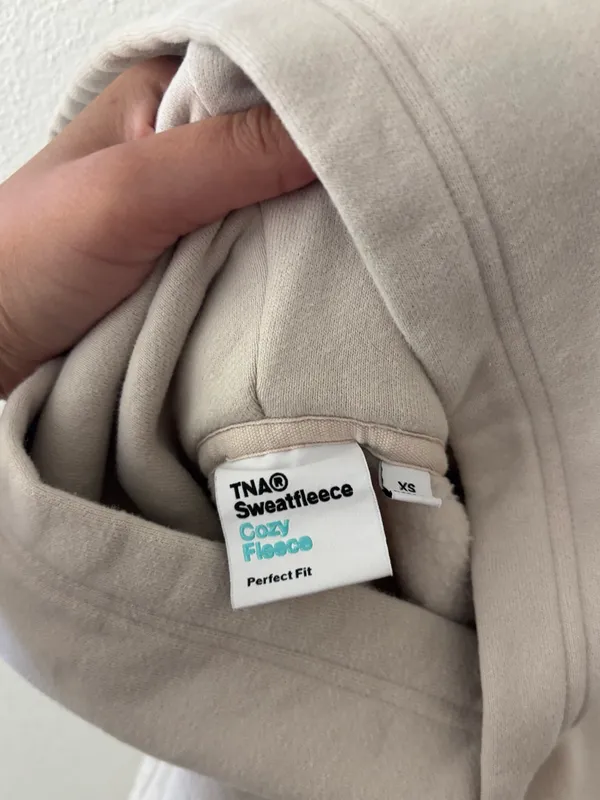 Aritzia TNA sweatfleece cozy fleece perfect fit hoodie - Image 3