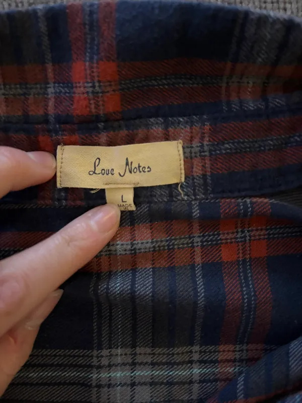 Plaid Button Down Size L - Image 3
