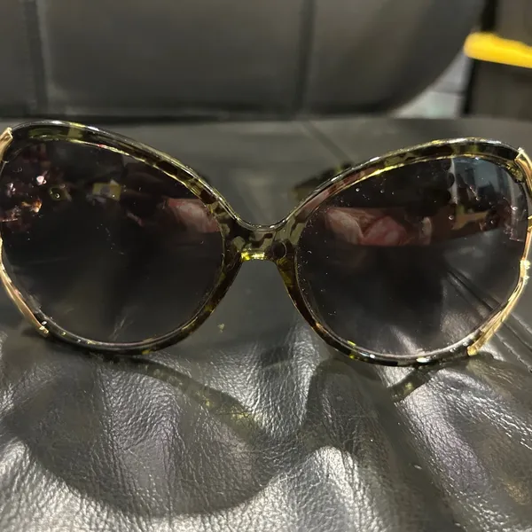 Tortoise Shell Women's Sunglasses Brown - Image 11