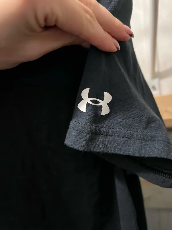 Under Armour Women’s T-Shirt - Image 4
