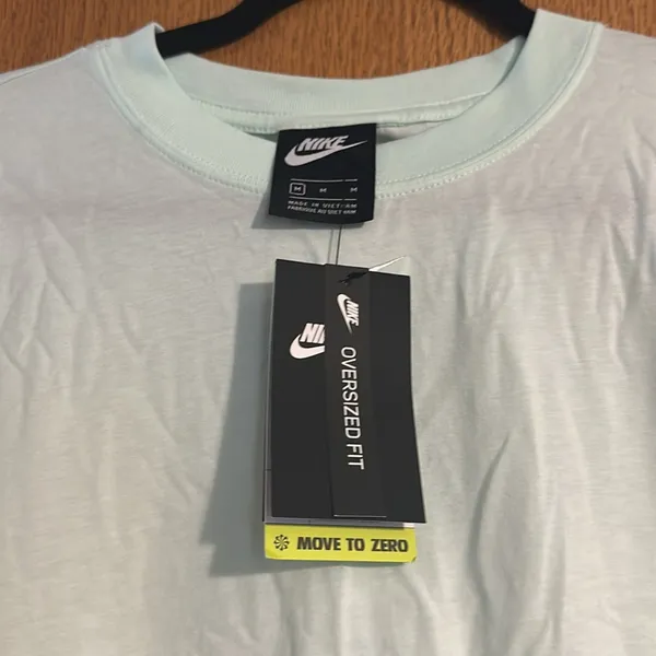 Nike Mint Green Short Sleeve Tee - Image 3