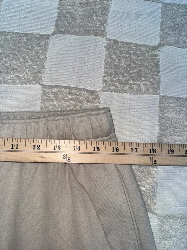 Lululemon Scuba Mid-Rise Oversized‎ Jogger *Regular size M - Image 3