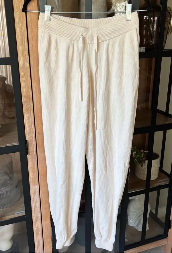 Oh Polly ribbed knit joggers sweatpants high waisted influencer bo+tee ivory - Image 2